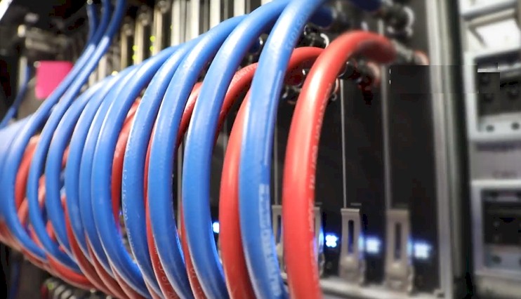 oak-ridge-frontier-water-cooling